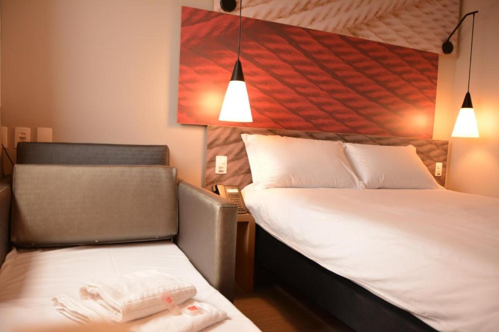 Ibis Jacarei Hotel Buitenkant foto
